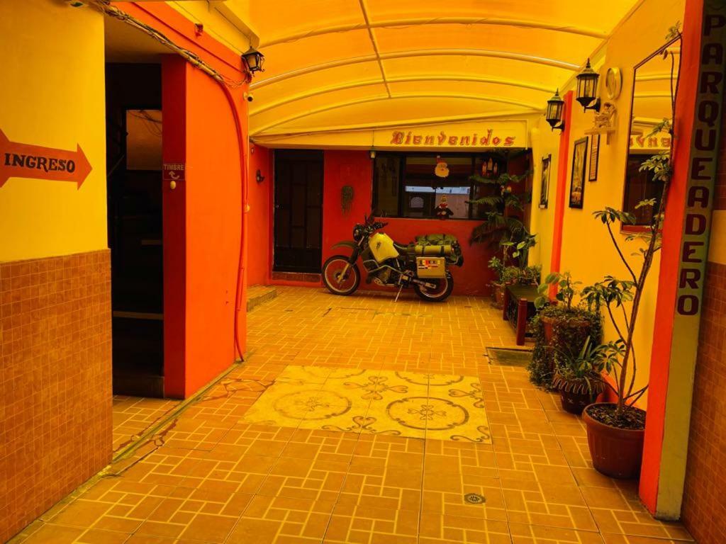 Hostal Rosita Латакунга Экстерьер фото
